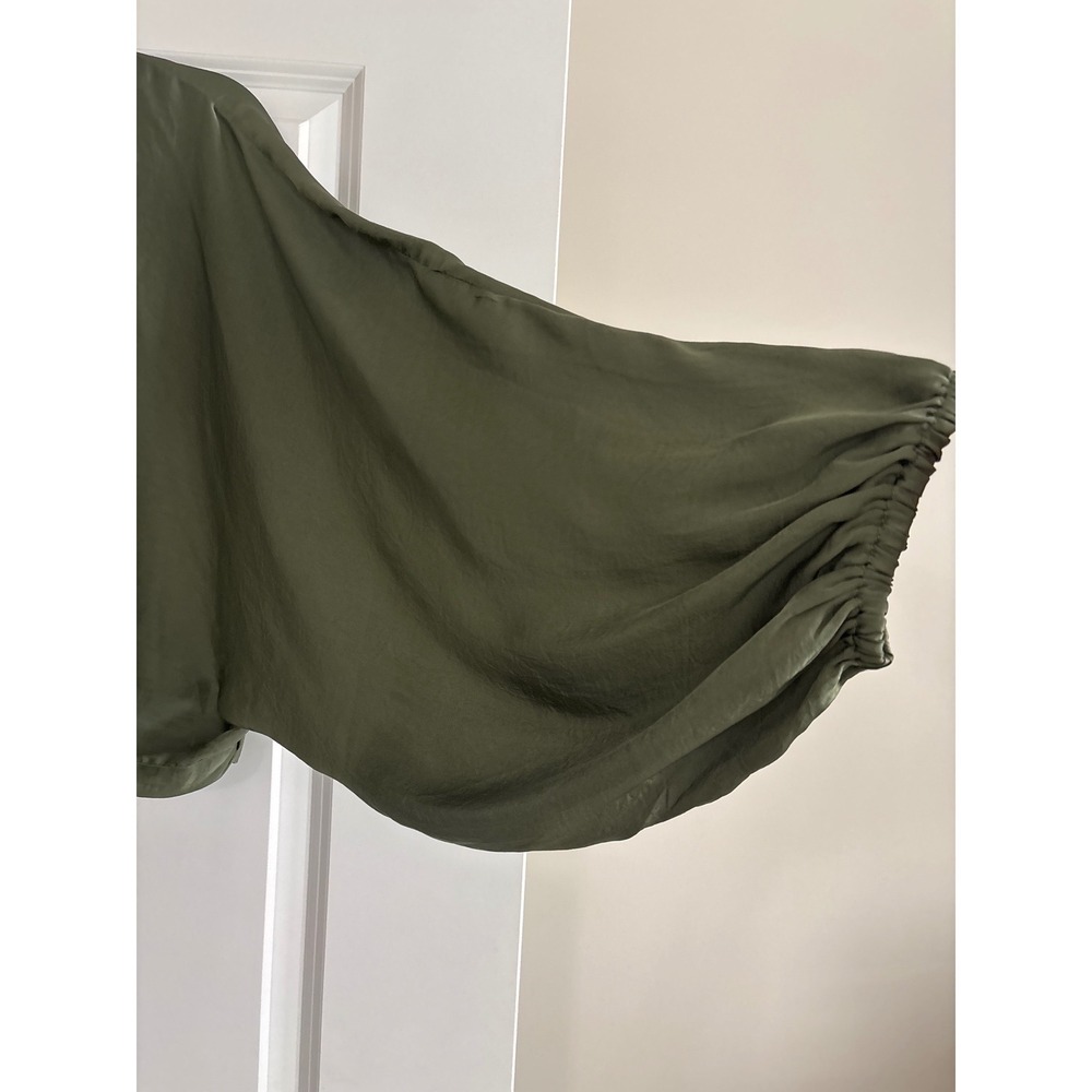 Free People Green Midnight Vibes Surplice Balloon Sleeve Cropped Blouse Size M - Picture 4 of 8